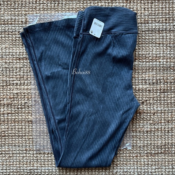 NEW Free People Mark My Words Slim Flares - Picture 7 of 12